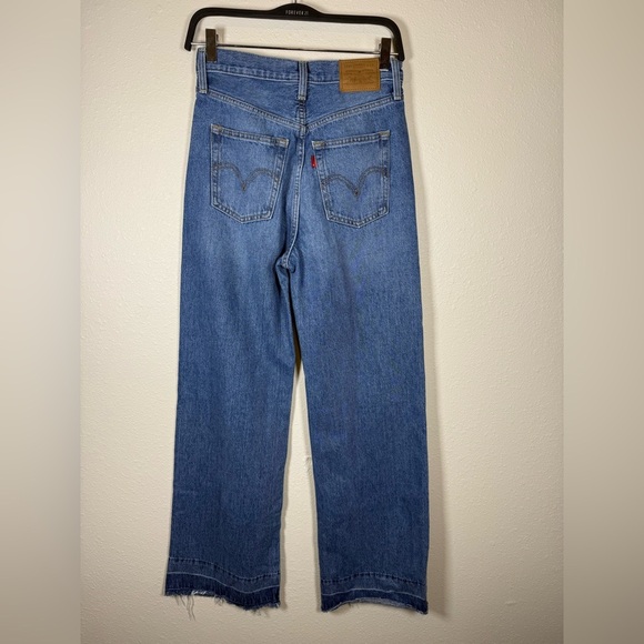 Levi's Ribcage Medium Wash Wide-Leg Raw Hem Denim Jeans - Picture 11 of 14